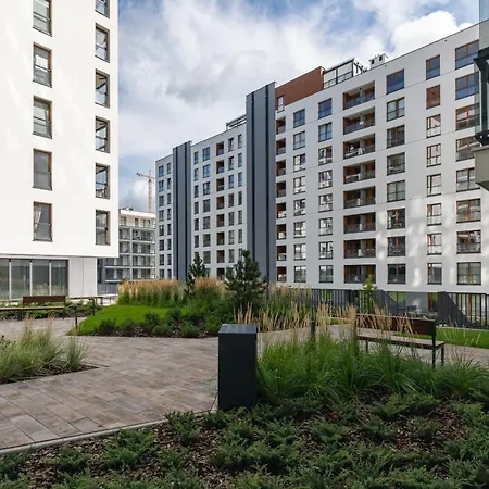 Elegant Next To The Metro Station By Rent Like Apartment Warsaw