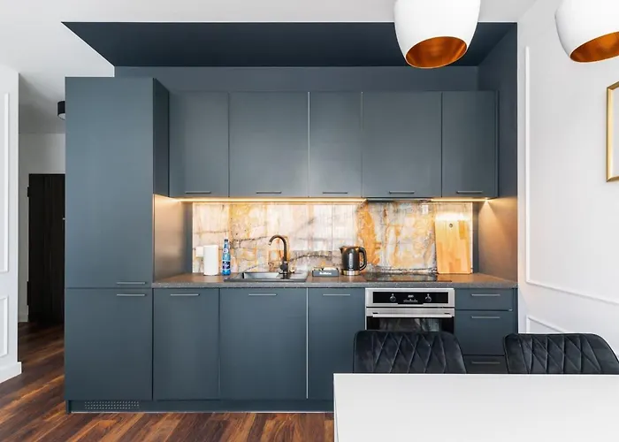 Apartman Classy & Prestigious Next To The Metro Station By Renters